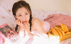 女生把筷子放屁眼里不能掉